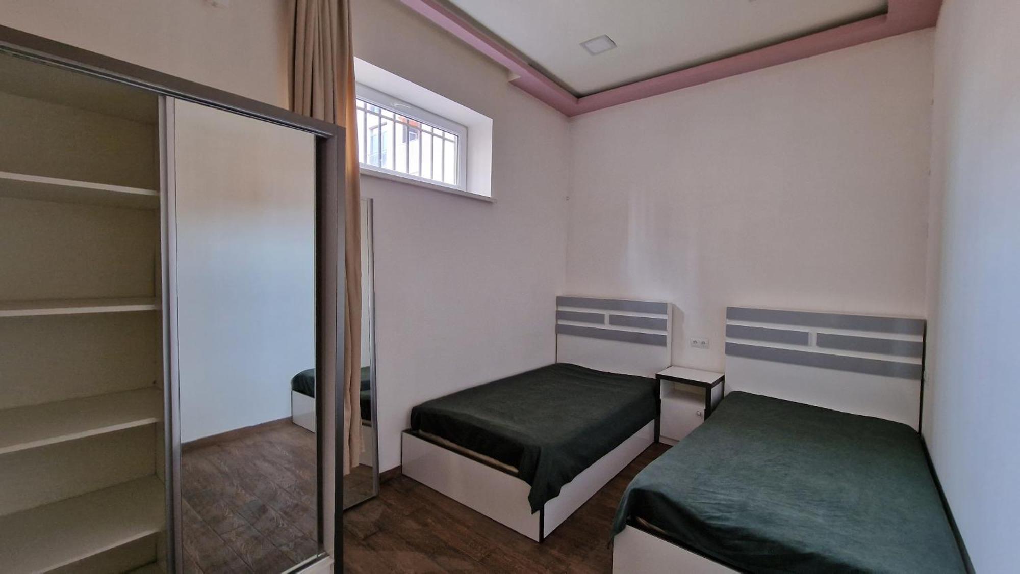 Puzzle Space Hostel Yerevan Exterior photo